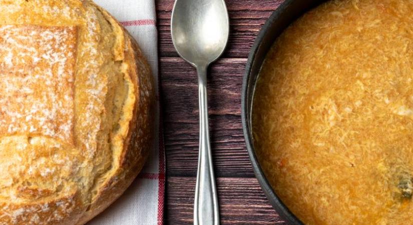 Miből készül a rongyos leves? 6 kérdés magyaros ételekről, ami sokakat zavarba hoz