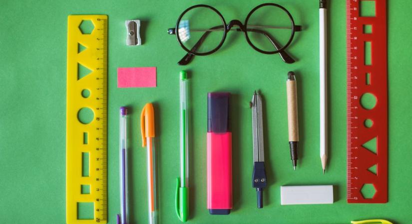 Miért van egy kis üres rész a vonalzón a nulla előtt – és mire jó valójában?