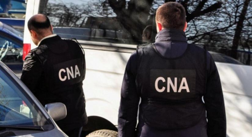 Moldovában több tucat házkutatást tartottak illegális pártfinanszírozási ügy kapcsán