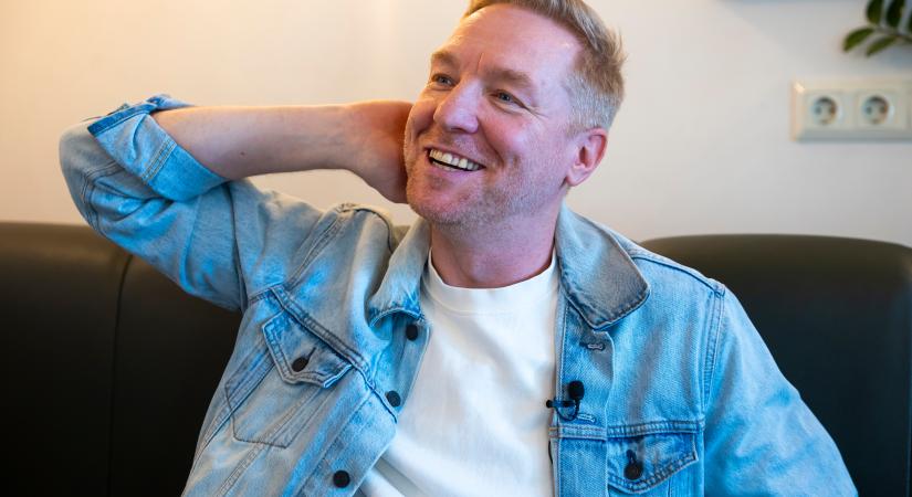 Bereczki Zoltán újra csajozik?