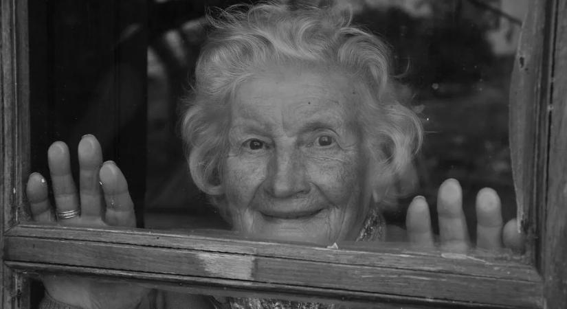 Pénzért mindent? Otthonában támadtak rá az idős asszonyra