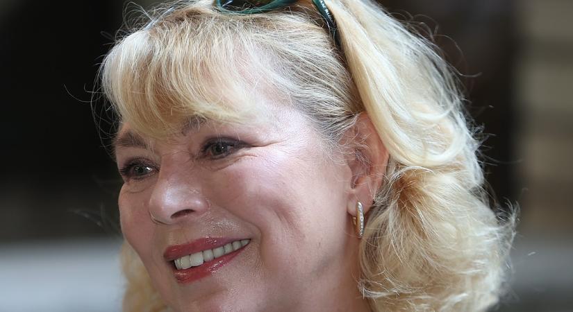 Nyertes Zsuzsa a párjával hagyta el az országot, megvolt az okuk rá