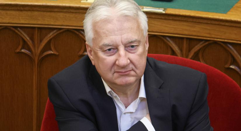 Semjén Zsolt vállalja a személyes felelősséget: lemondását komolyan gondolja