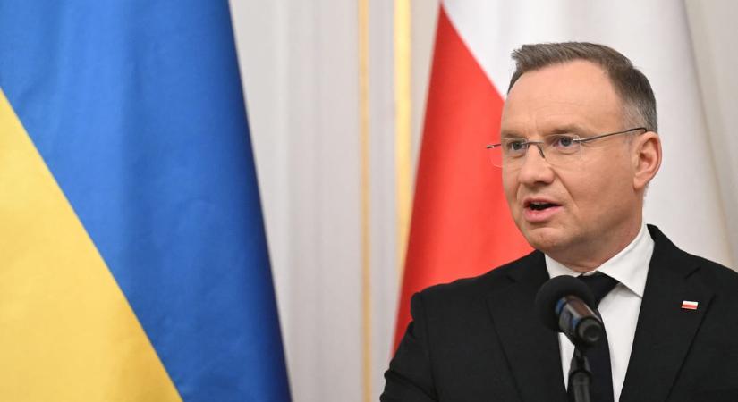 Ukrajna teljes jogú EU-tagsága mellett érvelt a volt lengyel elnök, Orbán egykori szövetségese