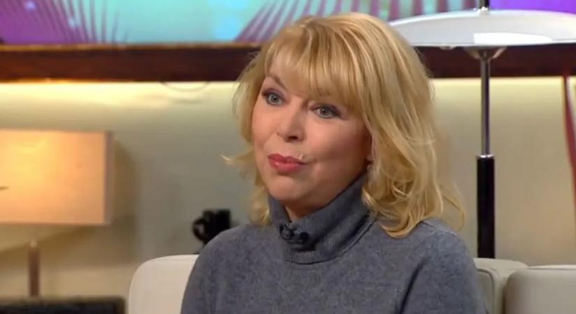 Delfinek, űrhajó és nagy meglepetés: így ünnepelt a magyar színésznő