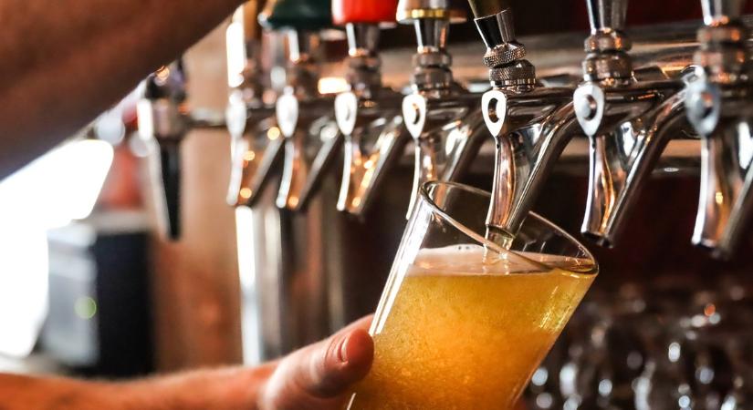Ennyi sört kell meginni, hogy megtérüljön a vb-re vásárolt sörcsap-beruházás