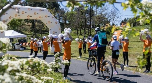 Ultrabalaton 2026: rekordszámú nevező rajtolt el a 209 kilométeres tókerülő versenyen