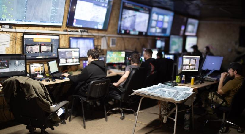 „Az enyhén nárcisztikus és paranoid parancsnokaink teljesítenek a legjobban” – élő közvetítésben figyeltük a kupjanszki csatát