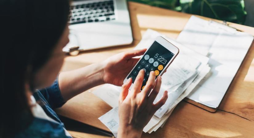 Váratlan döntés: mégsem kell befizetni ezt az adót idén nyáron