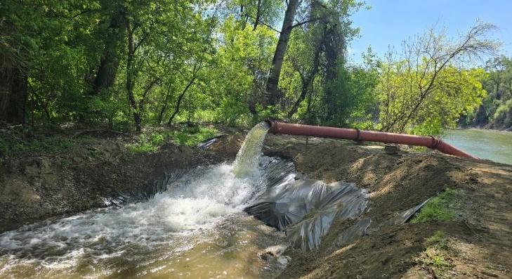 Elkezdték a Tiszaugi Holt-Tisza vízpótlását 