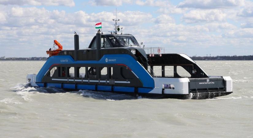 Hivatalos: így változik a menetrend a Balatonon