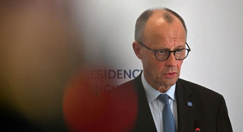 Friedrich Merz nyugdíjbotránya: össztűz alatt a német kancellár