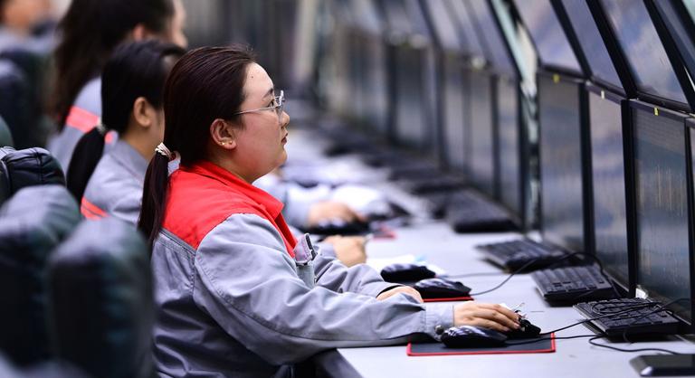 A diákok és az emberek még a halála után is chatelhettek a tanácsadóval