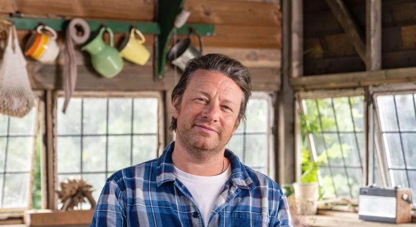 Jamie Oliver megkongatta a vészharangokat, elege van a multikból és a magas adókból