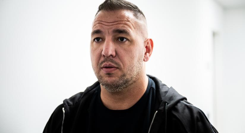 Curtis nyilvánosságra hozta gyilkossággal vádolt testvére bíróságnak írt teljes levelét