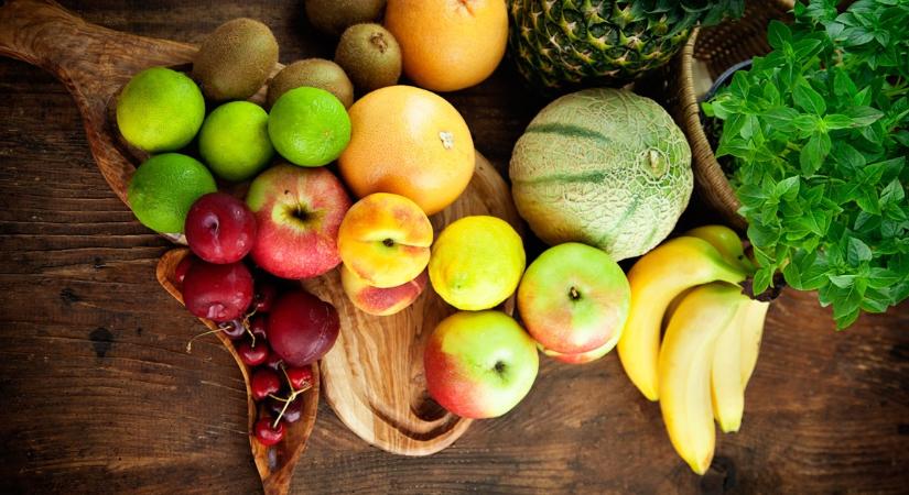 Meglepő, melyik 5 gyümölcs csökkentheti a vastagbélrák kockázatát: a gasztroenterológusok is ezeket emelik ki