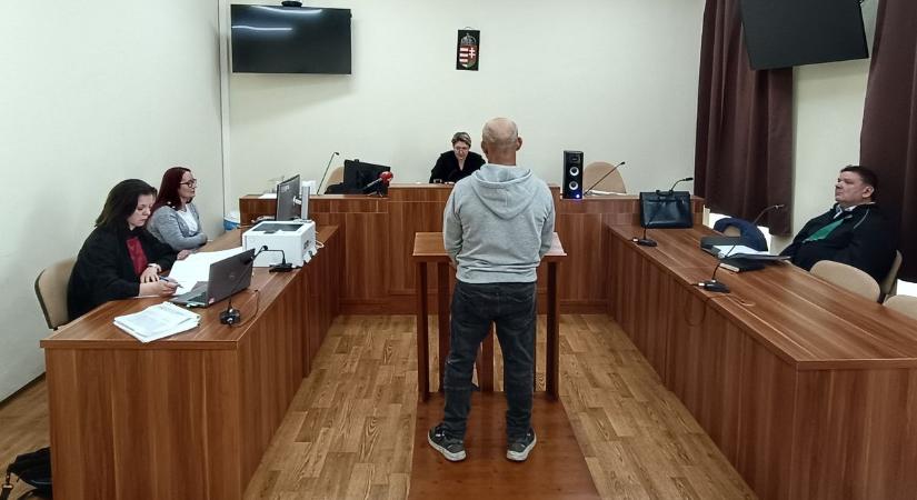 „Kihúzom a nyelved a torkodon!” – brutális módon fenyegette a rendőrt a részeg férfi Pusztamonostoron