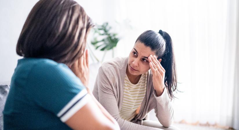 Ez az 5 szokás, azonnal ellenszenvessé tesz mások szemében