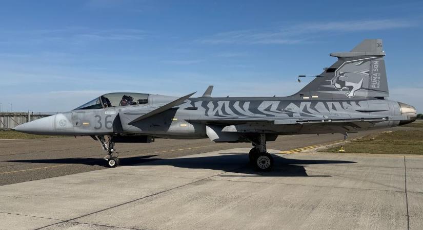 Így született meg a tigriscsíkos Gripen – kulisszatitkok a kecskeméti „vadmacskáról”  videó
