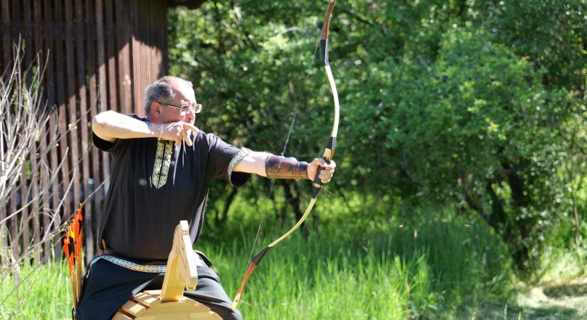 Huszonnégy célt küzdött le százkét íjász a vásárhelyi Sólyompróbán