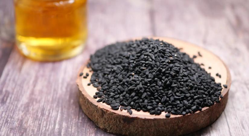 Stresszoldás és pihentető alvás: ezt tudja a standardizált feketekömény-kivonat