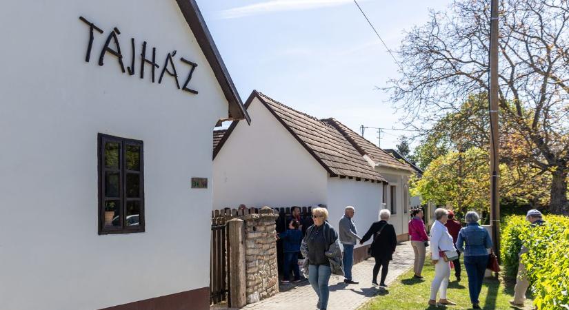 Egy nap, amikor mindenki hazatalál: így telt a Nyitott Tájházak Napja Héregen  fotók