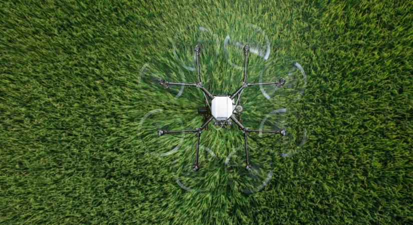 Fordulóponthoz érkezett a drónos permetezés