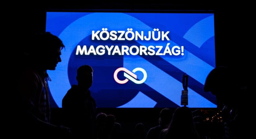 Fehér Renátó: Az eljövendő idő nyomában – egy új köztársaság méltósága