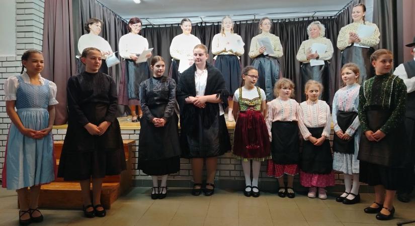 A népviselet nemcsak ruha, identitás (videó)