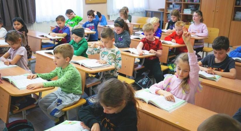 Rá sem ismernek majd a gyerekek az iskolájukra, olyan felújítási program indulhat Hajdú-Biharban