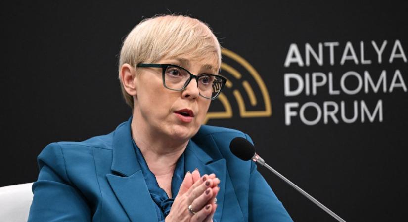 Szoros volt a szlovén választás, még mindig nem dőlt el, melyik oldal alakíthat kormányt