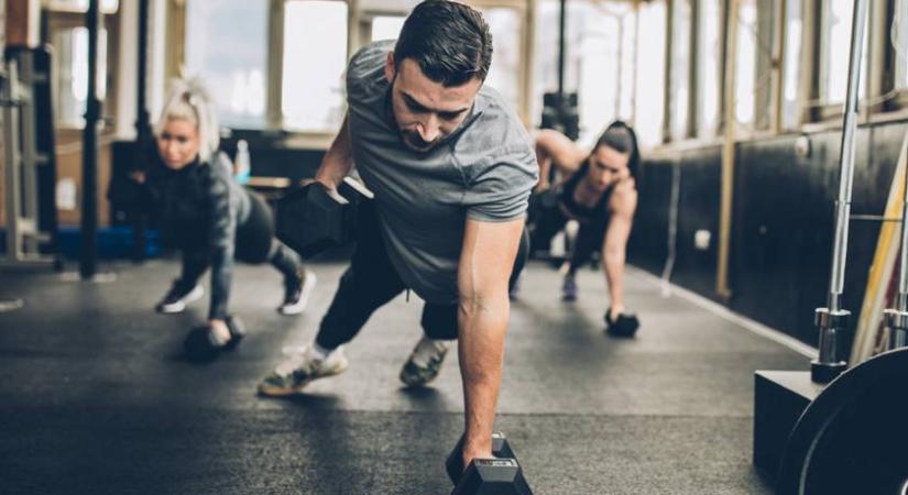 Imádják a fitneszedző videóját a neten: több mint 6 millióan látták