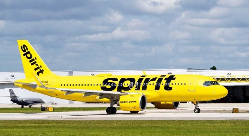 Donald Trump vette kézbe egy légitársaság megmentését