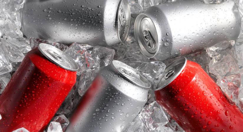Egy perc, és máris jéghideg az italod – új hűtési módszer terjed, gyors és spórolós
