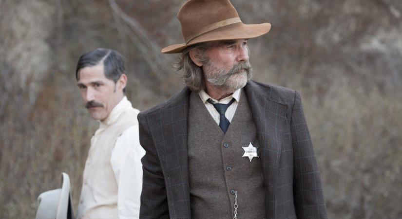 Igazi sztárparádéval érkezik az Oldboy és a Csontok és skalpok alkotóinak brutális westernje: Íme, a részletek!