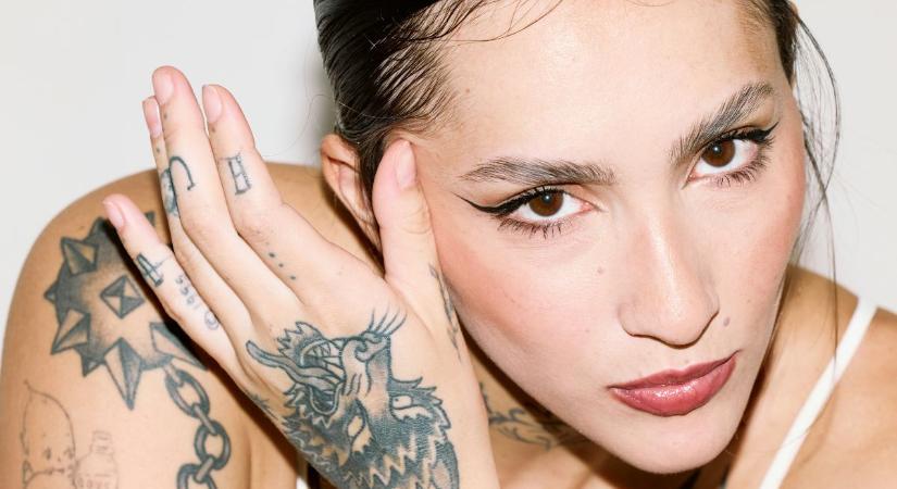 A tetoválás vakságot okozhat, ha ez az alapbetegségünk van