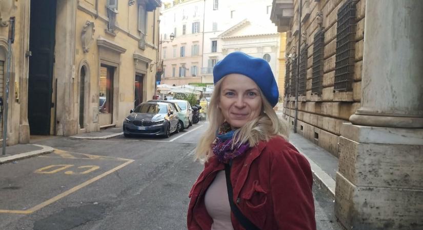 Ildikó NAV-osból lett kalapkészítő: „Valami szokatlant kerestem”