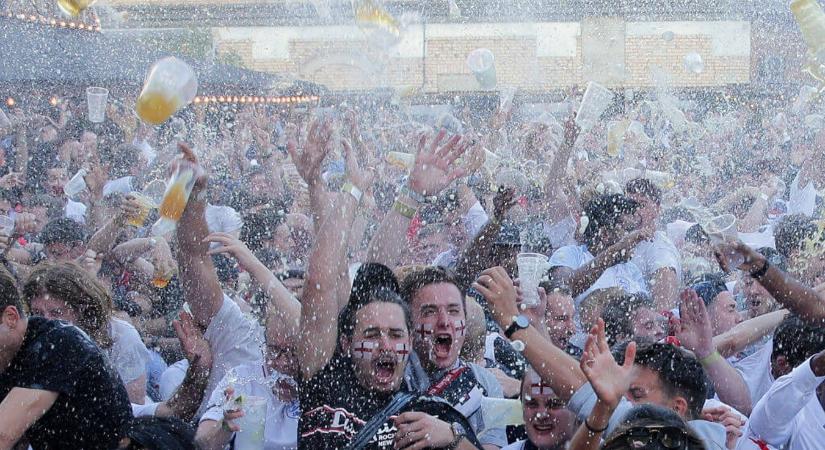 Teljes FOMO‑hangulat a Bitcoin piacán