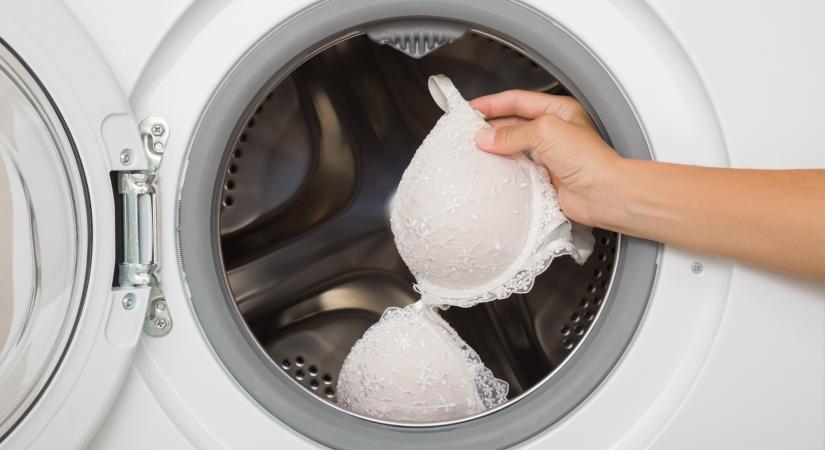 A melltartókat sokkal ritkábban mossuk, mint kellene – ez volna a helyes gyakoriság