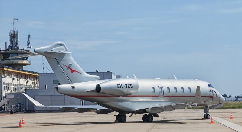 Négy napra leáll a magyar repülőtér