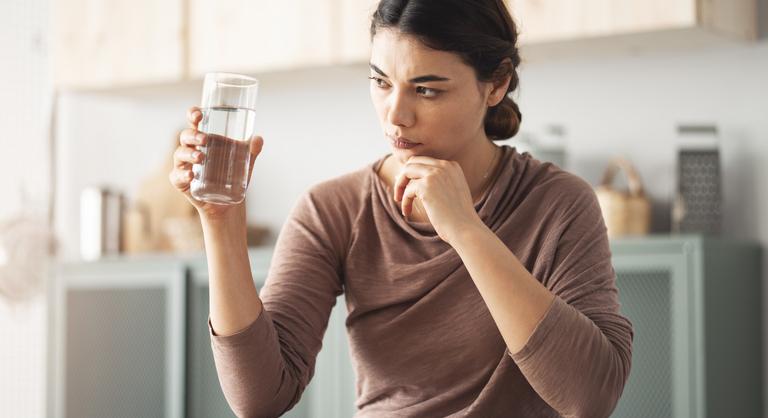 Forradalmi találmány, spéci vízszűrővel ejtik csapdába az örök vegyi anyagokat