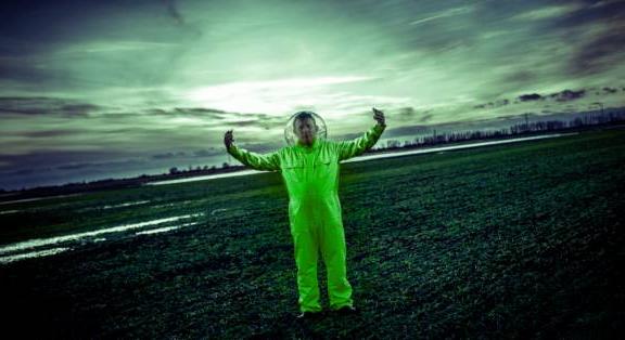 Koronczi Endre: Pneuma Cosmic – A Magyar Pavilon kiállítása a 61. Velencei Képzőművészeti Biennálén