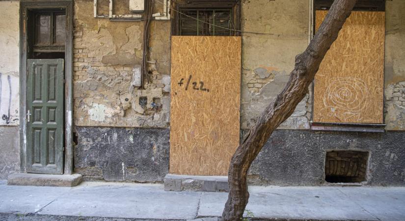 Két éve bizonytalanságban élnek a Diószegi utcában – videóriport a Józsefvárosból