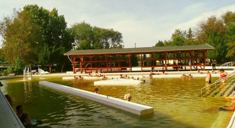 100 forintos belépővel készül május 1-jére az egyik hajdúsági termálfürdő