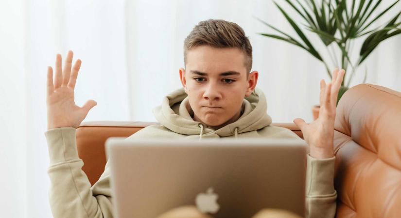 „Nem szakmát kell választani, hanem a problémát” – Hogyan formálja át az AI a fiatalok jövőképét?