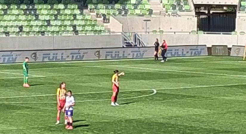 Rosszul lett a partjelző a Viktoria FC mérkőzésén - videó