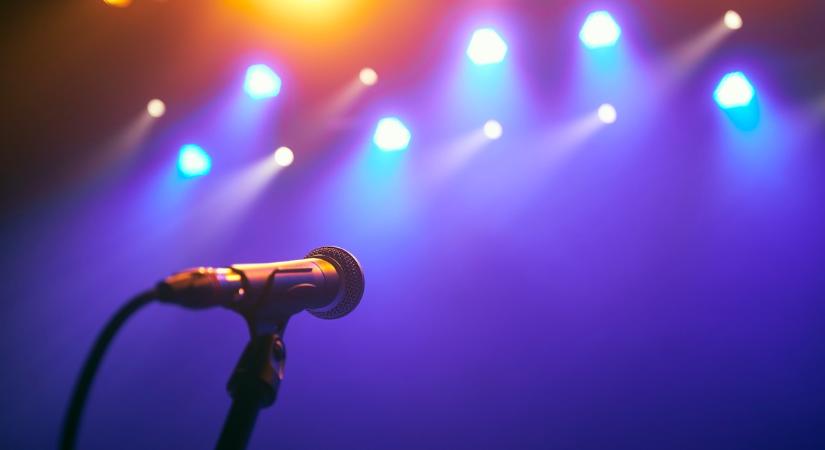 Most ülsz le: Óriási közönségkedvenc érkezik a Megasztár harmadik zsűriszékébe