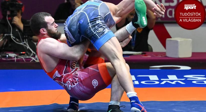 Muszukajev Iszmail iskolabirkózást bemutatva Eb-bronzérmes Tiranában