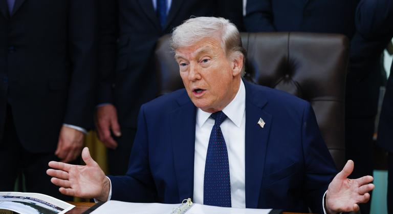 Donald Trump lemondta különmegbízottjainak utazását Pakisztánba