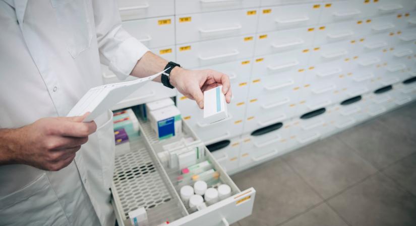 Kegyetlen világ jön: dupla árat fizethetünk ezekért a gyógyszerekért